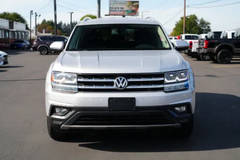 Another view of 2018 Volkswagen Atlas 3.6L V6 SE for sale in Puyallup, WA at Maxx Autos Plus Puyallup