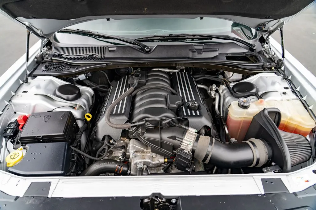 Dodge Challenger photo 25