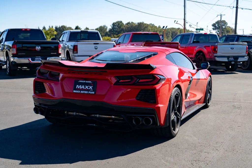 Chevrolet Corvette photo 8