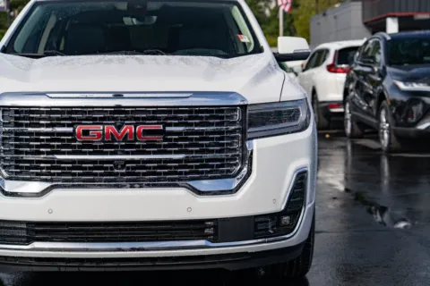 More photos of 2022 GMC Acadia Denali at Maxx Autos Plus Puyallup, WA