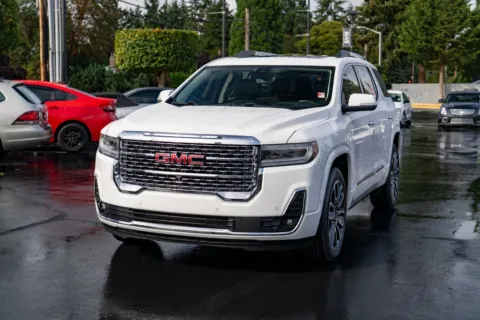 More photos of 2022 GMC Acadia Denali at Maxx Autos Plus Puyallup, WA