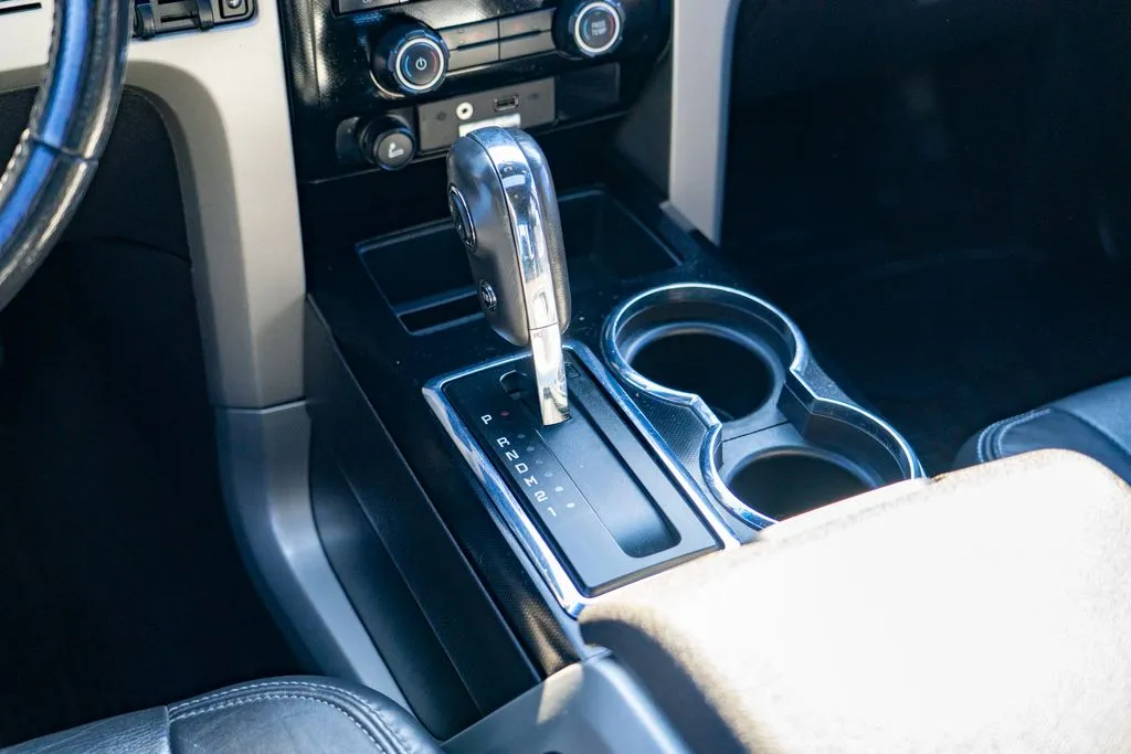 Ford F-150 photo 23