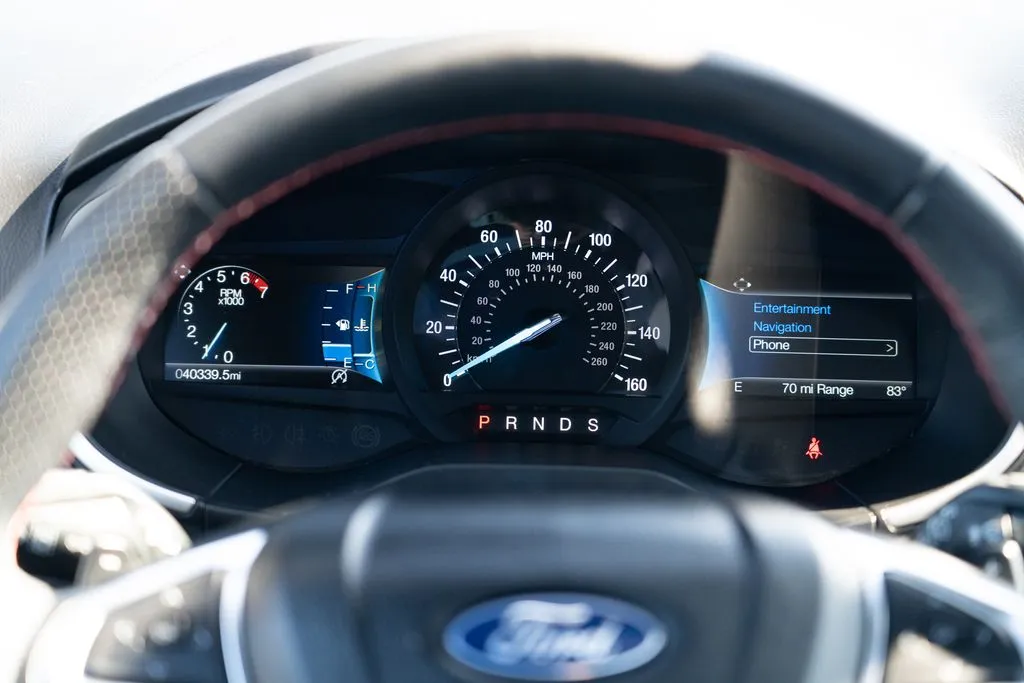Ford Edge photo 18