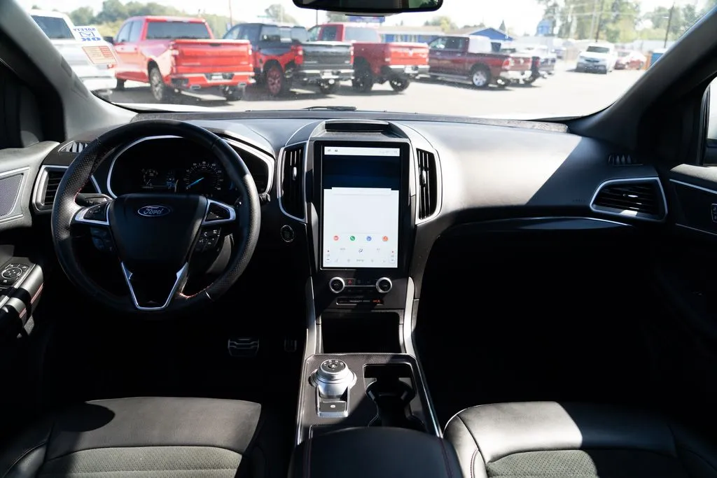 Ford Edge photo 22