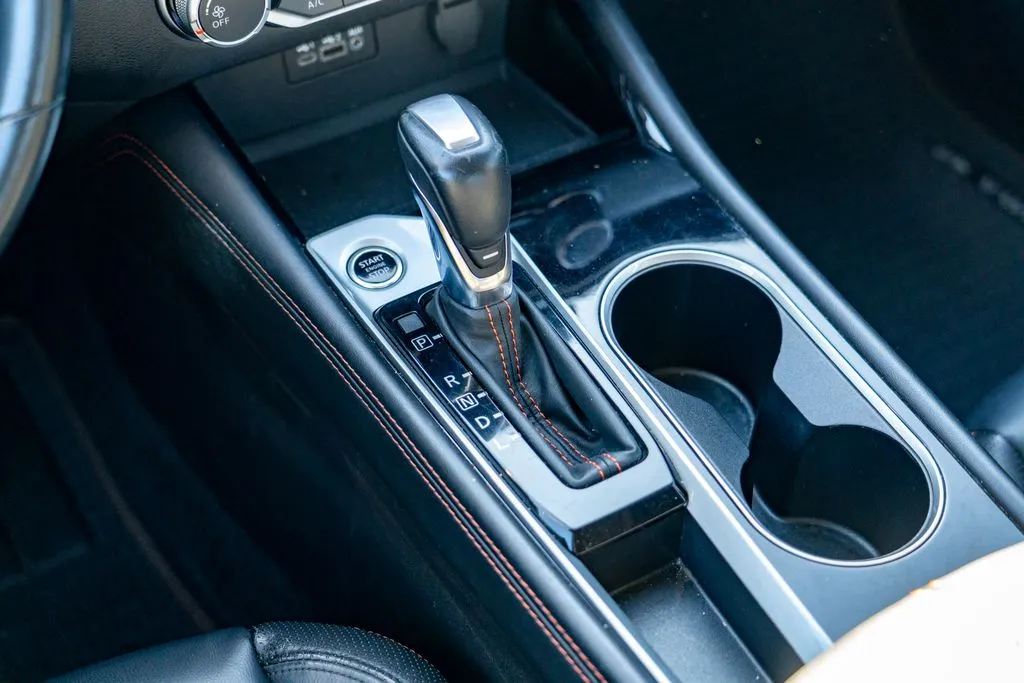 Nissan Altima photo 19