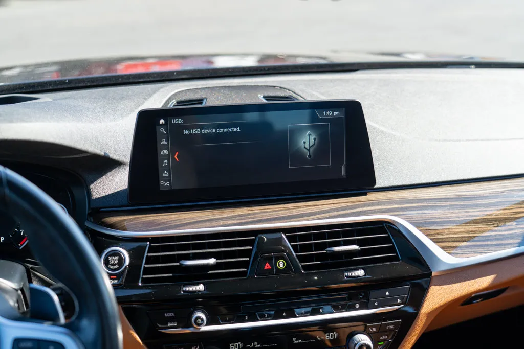 BMW 5 Series photo 21