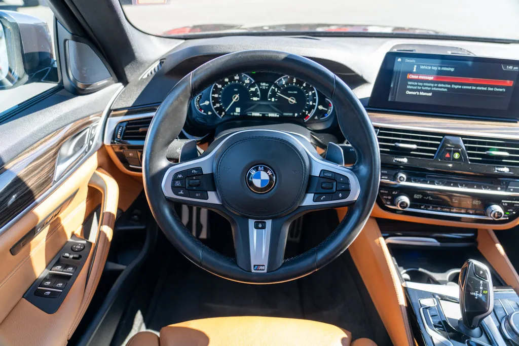 BMW 5 Series photo 17