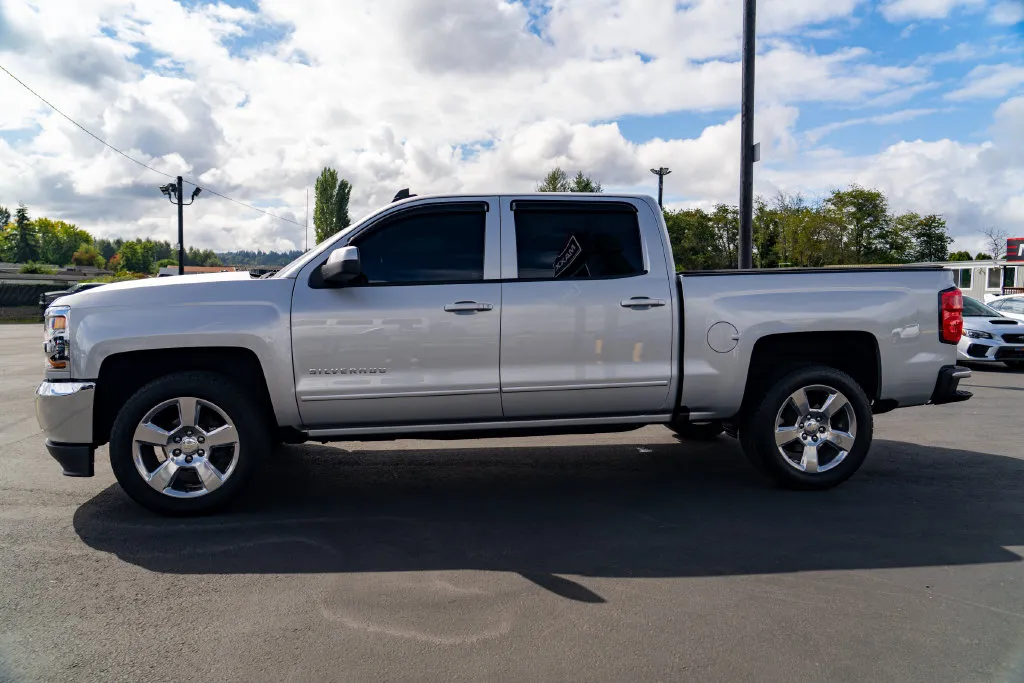 Chevrolet Silverado photo 12