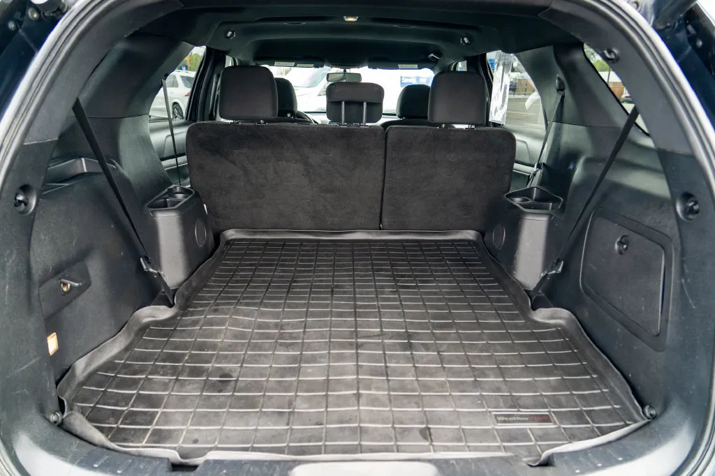 Ford Explorer photo 16