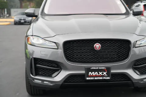 More photos of 2018 Jaguar F-PACE 25t R-Sport at Maxx Autos Plus Puyallup, WA