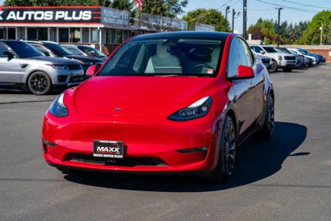 More photos of 2023 Tesla Model Y Performance at Maxx Autos Plus Puyallup, WA