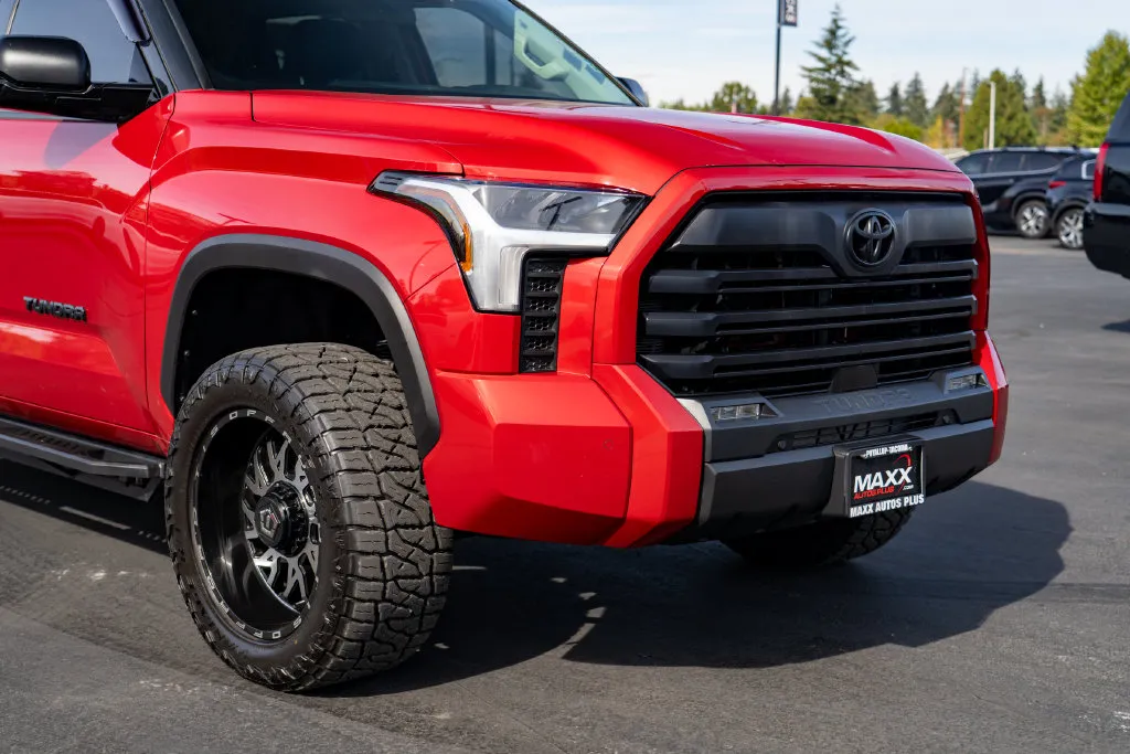 Toyota Tundra photo 6