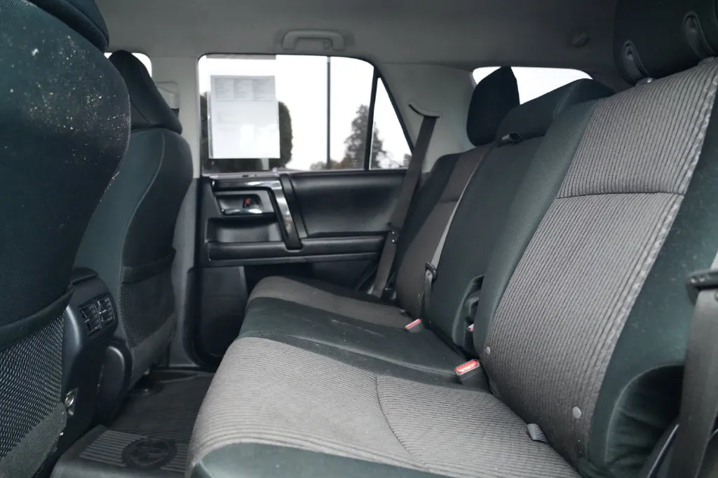 Toyota 4Runner photo 15
