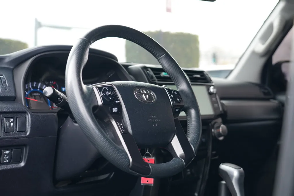 Toyota 4Runner photo 13