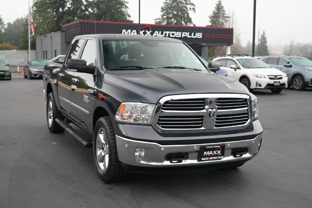 Ram 1500 photo 2