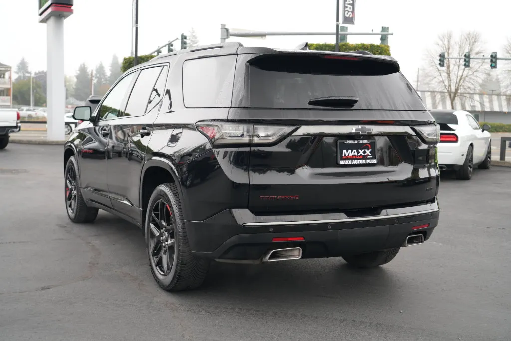 Chevrolet Traverse photo 10