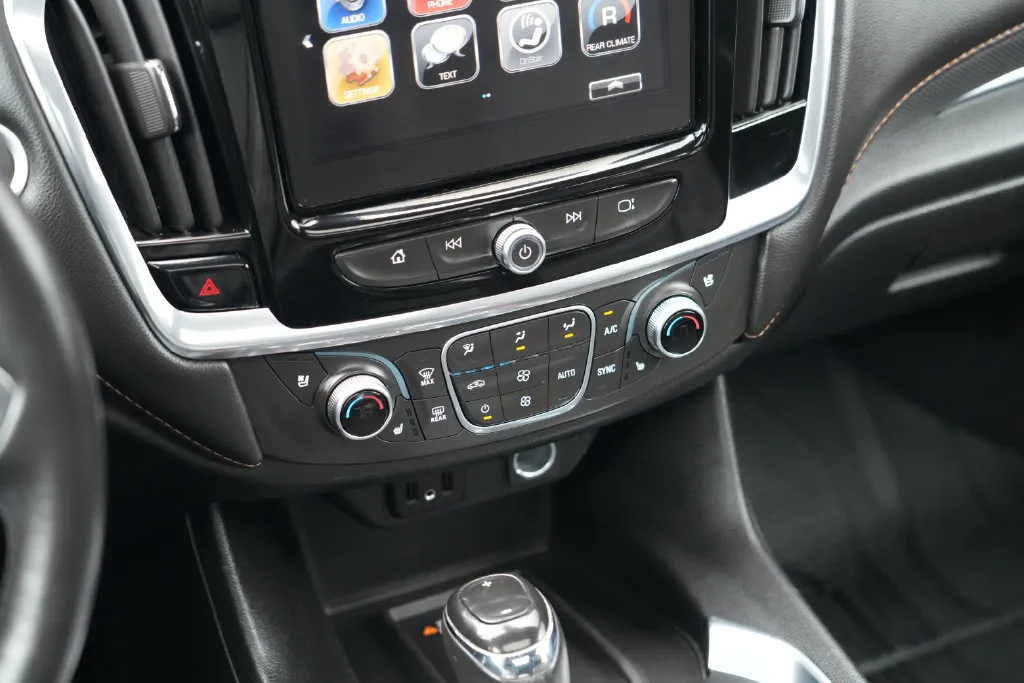 Chevrolet Traverse photo 18