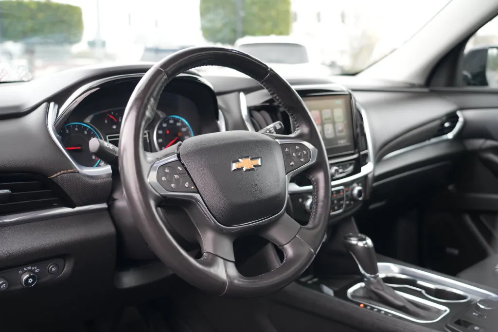 Chevrolet Traverse photo 12