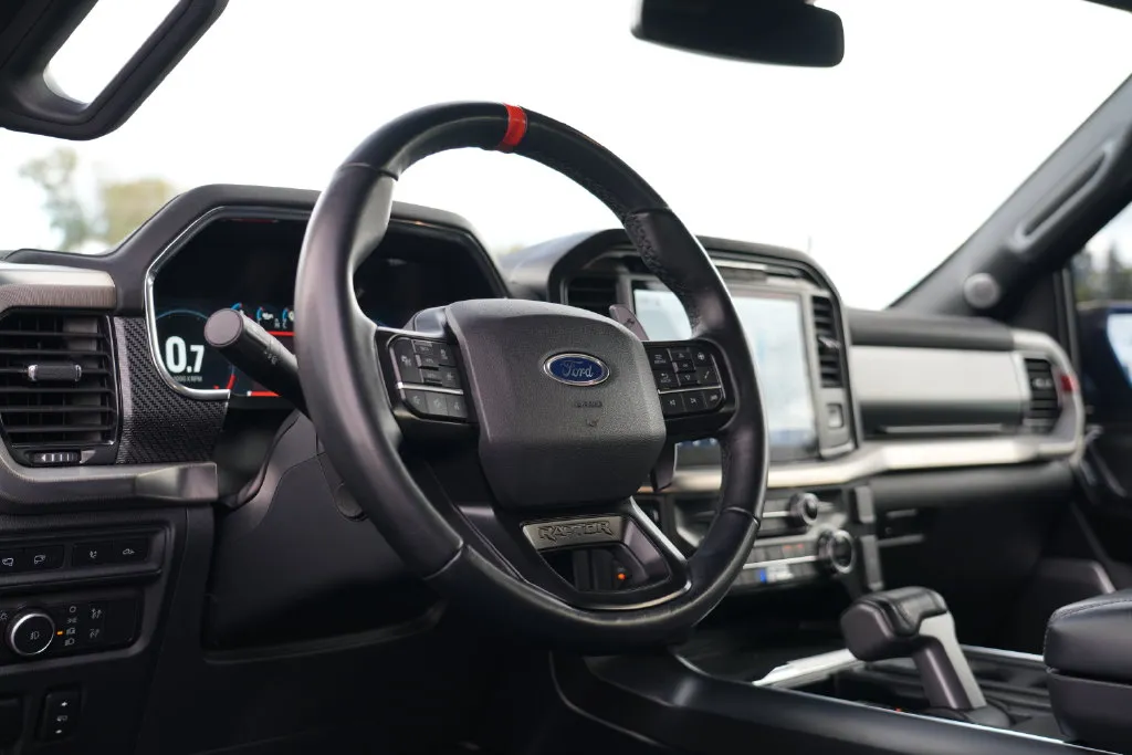 Ford F-150 photo 15