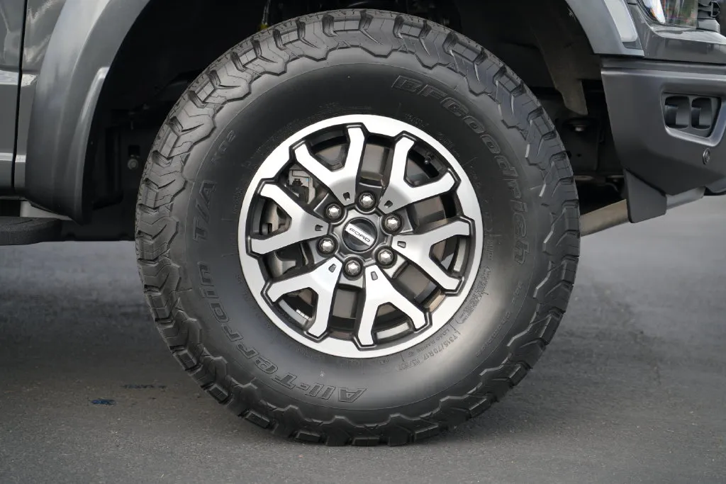 Ford F-150 photo 7