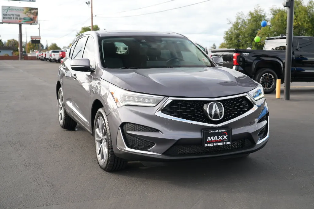 Acura RDX photo 2