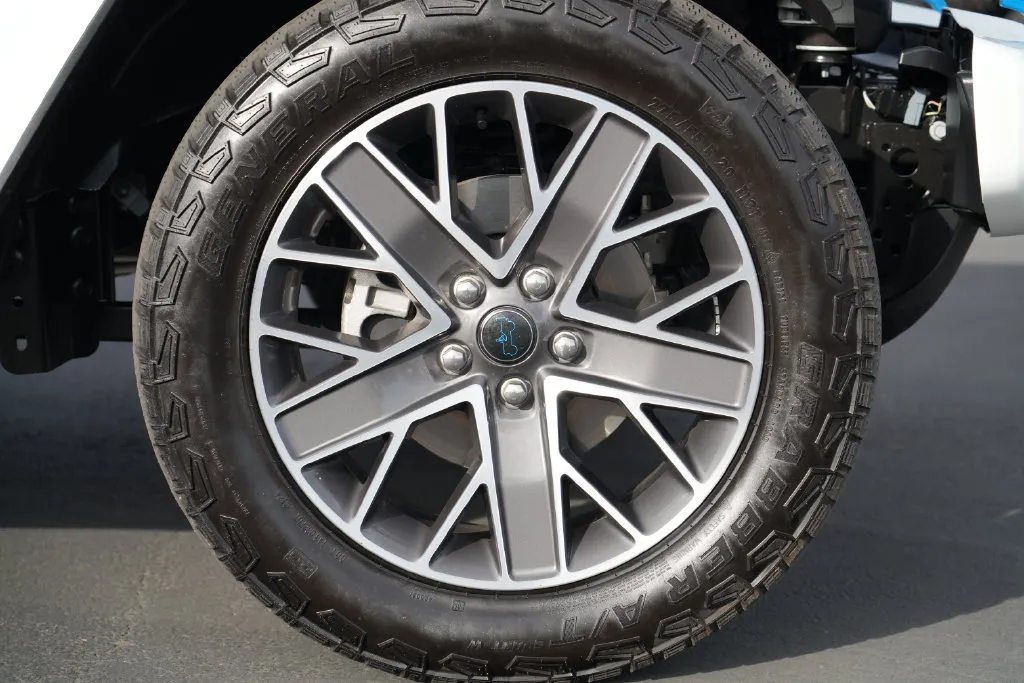 Jeep Wrangler photo 7