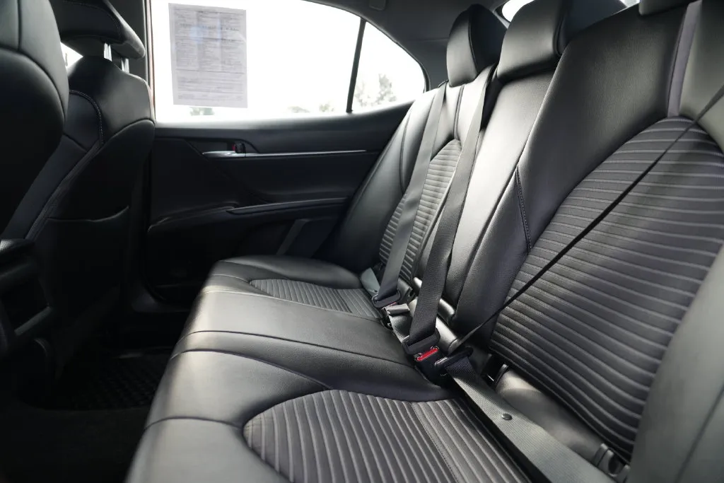 Toyota Camry photo 25