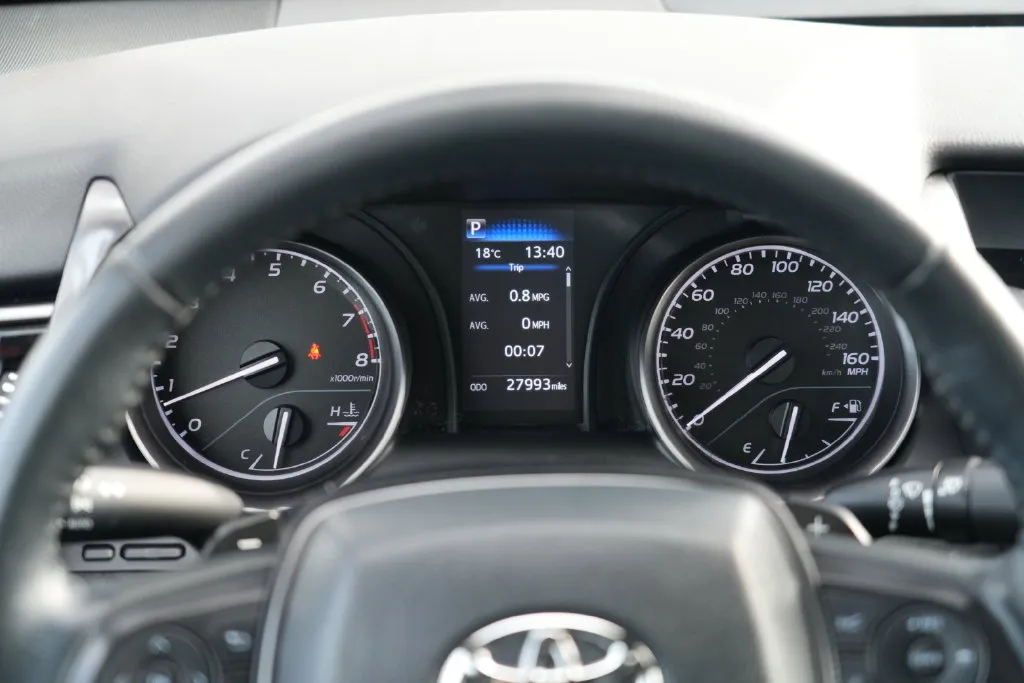 Toyota Camry photo 16