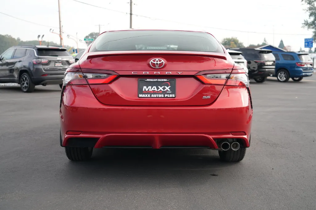 Toyota Camry photo 10