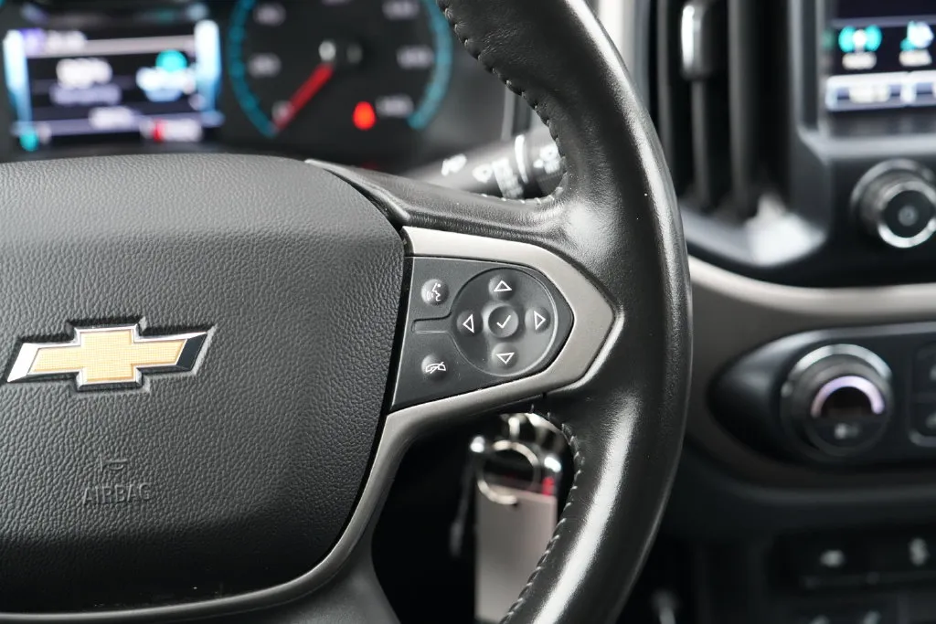 Chevrolet Colorado photo 17