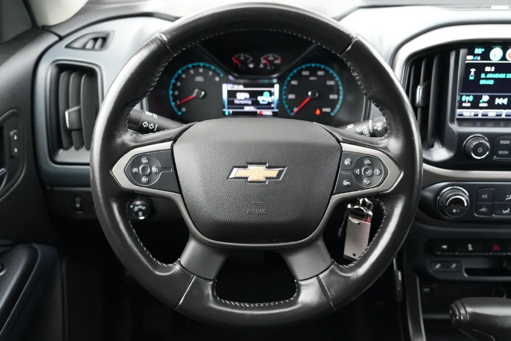 Chevrolet Colorado photo 15