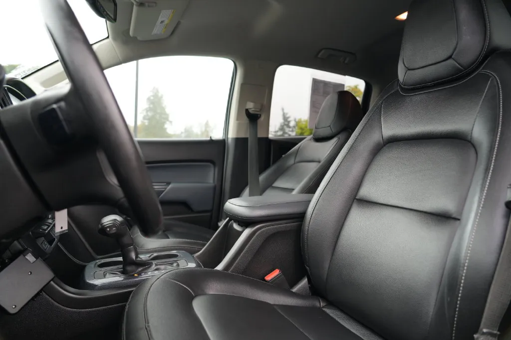 Chevrolet Colorado photo 13