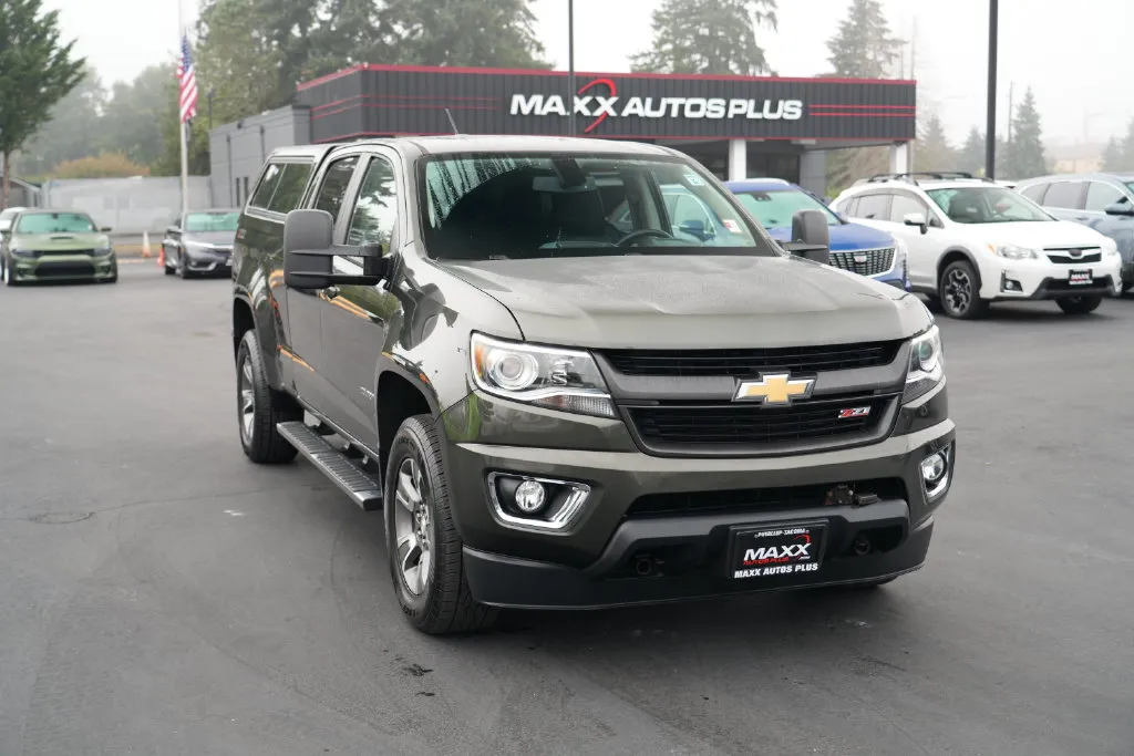 Chevrolet Colorado photo 2