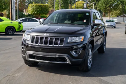 More photos of 2016 Jeep Grand Cherokee Limited at Maxx Autos Plus Puyallup, WA