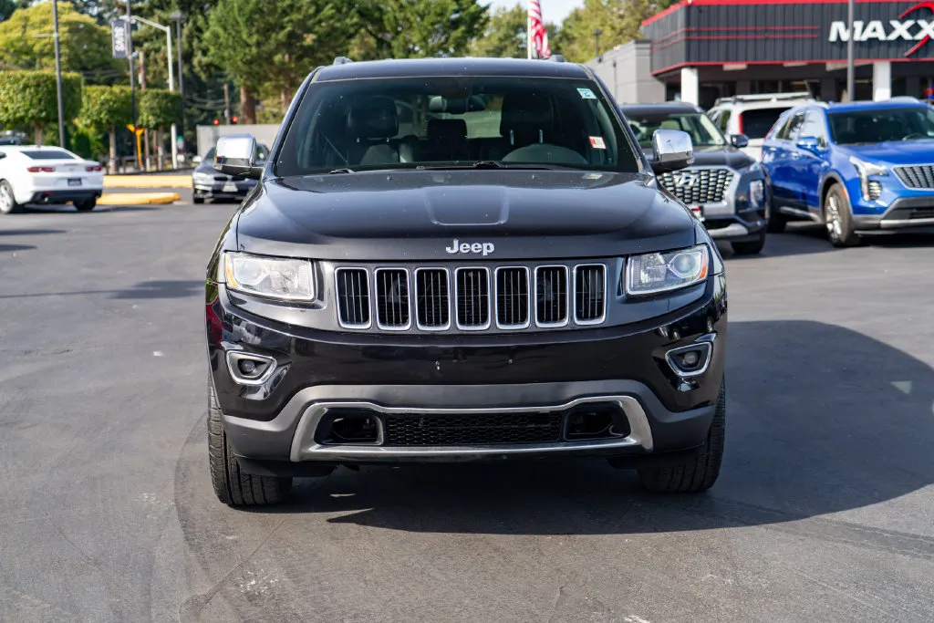 Jeep Grand Cherokee photo 3