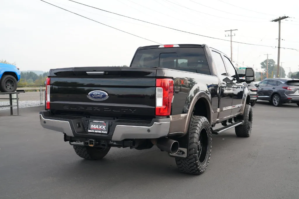 Ford F-250SD photo 9