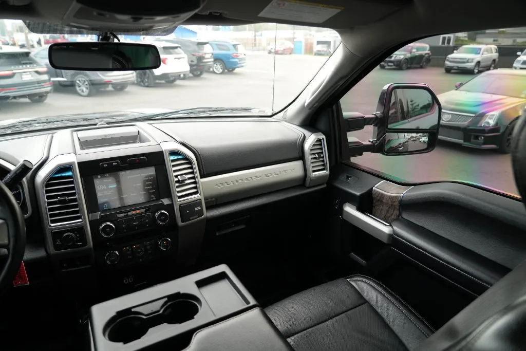 Ford F-250SD photo 25