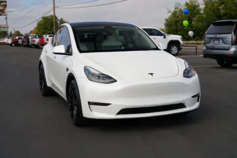 Photos of 2022 Tesla Model Y Performance for sale in Puyallup, WA at Maxx Autos Plus Puyallup