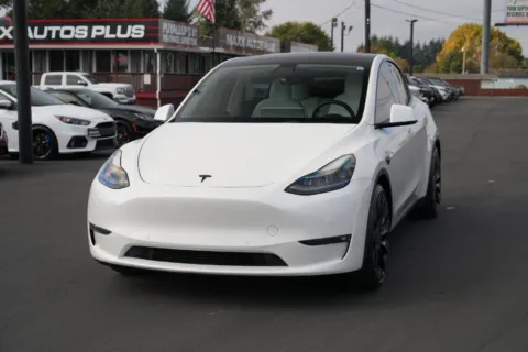 More photos of 2022 Tesla Model Y Performance at Maxx Autos Plus Puyallup, WA
