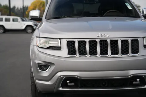 More photos of 2015 Jeep Grand Cherokee Overland at Maxx Autos Plus Puyallup, WA