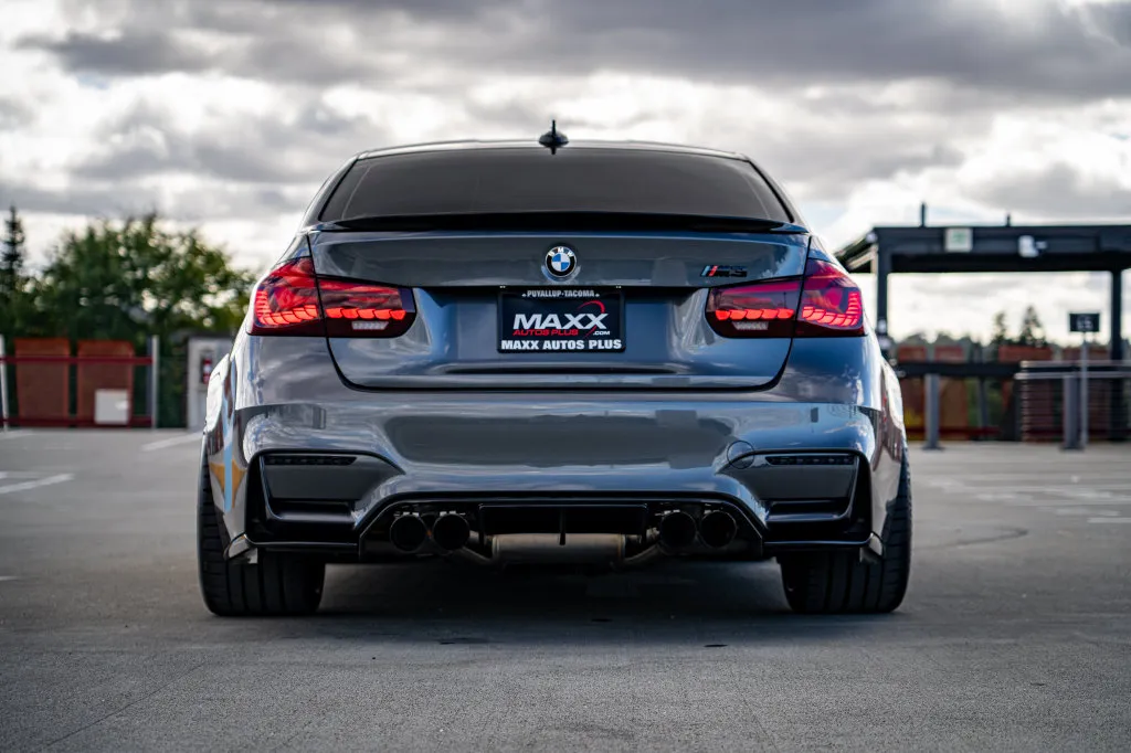 BMW M3 photo 12