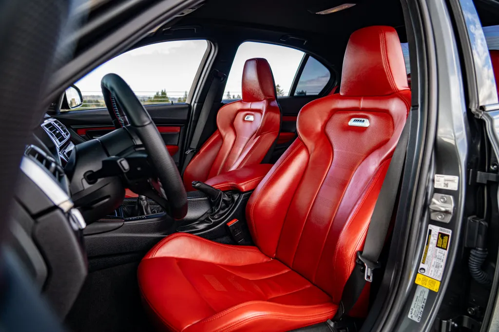 BMW M3 photo 16
