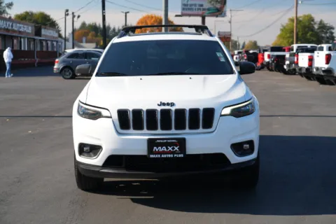 Another view of 2021 Jeep Cherokee Latitude Lux for sale in Puyallup, WA at Maxx Autos Plus Puyallup
