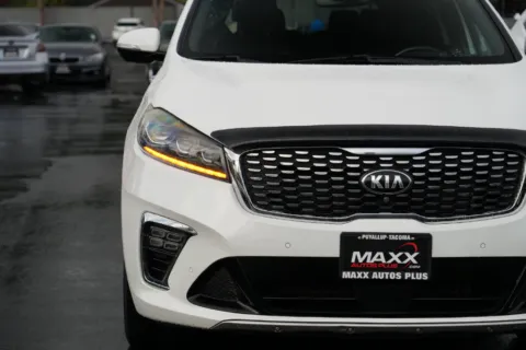 More photos of 2019 Kia Sorento SX Limited at Maxx Autos Plus Puyallup, WA