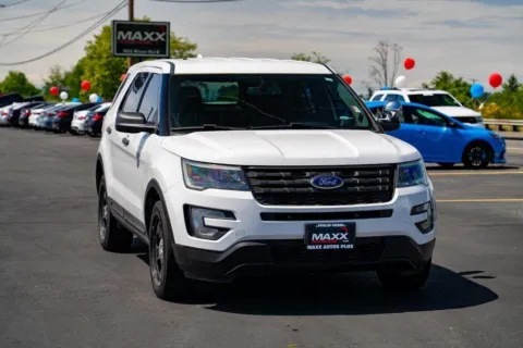 Photos of 2017 Ford Explorer Police Interceptor Utility for sale in Puyallup, WA at Maxx Autos Plus Puyallup