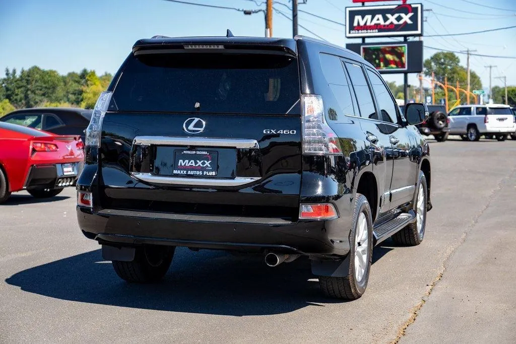 2016 Lexus GX 460 photo 3