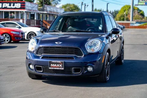 More photos of 2011 MINI Cooper Countryman S at Maxx Autos Plus Puyallup, WA