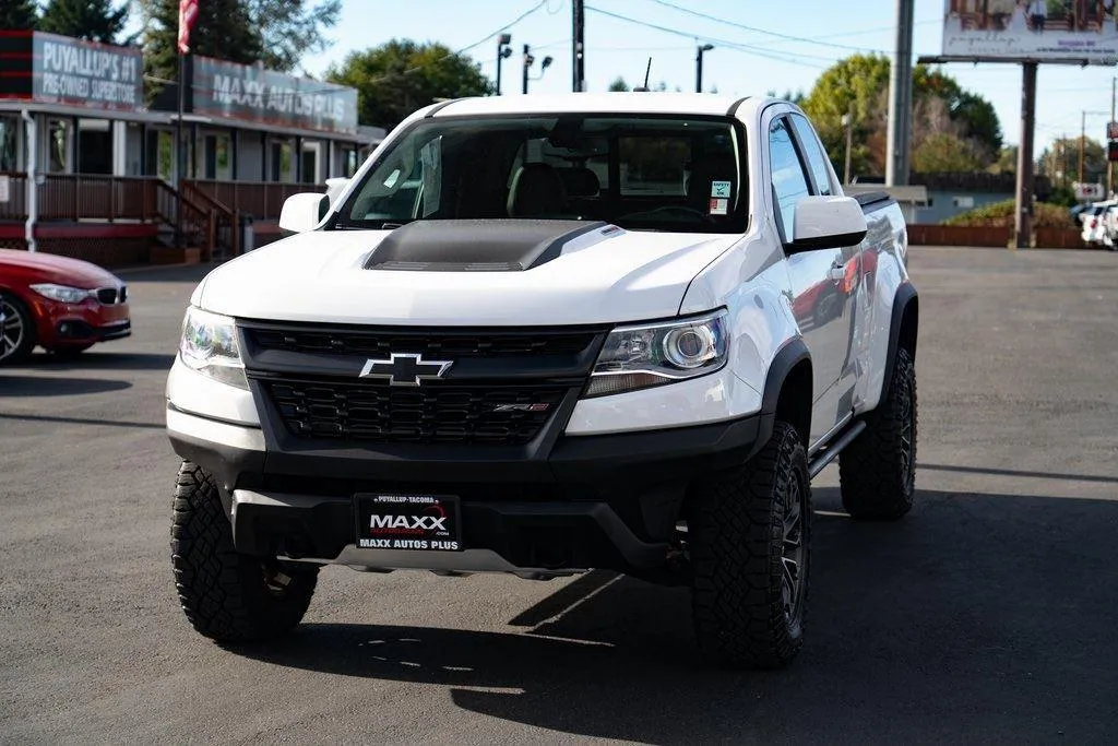 2020 Chevrolet Colorado ZR2 photo 2
