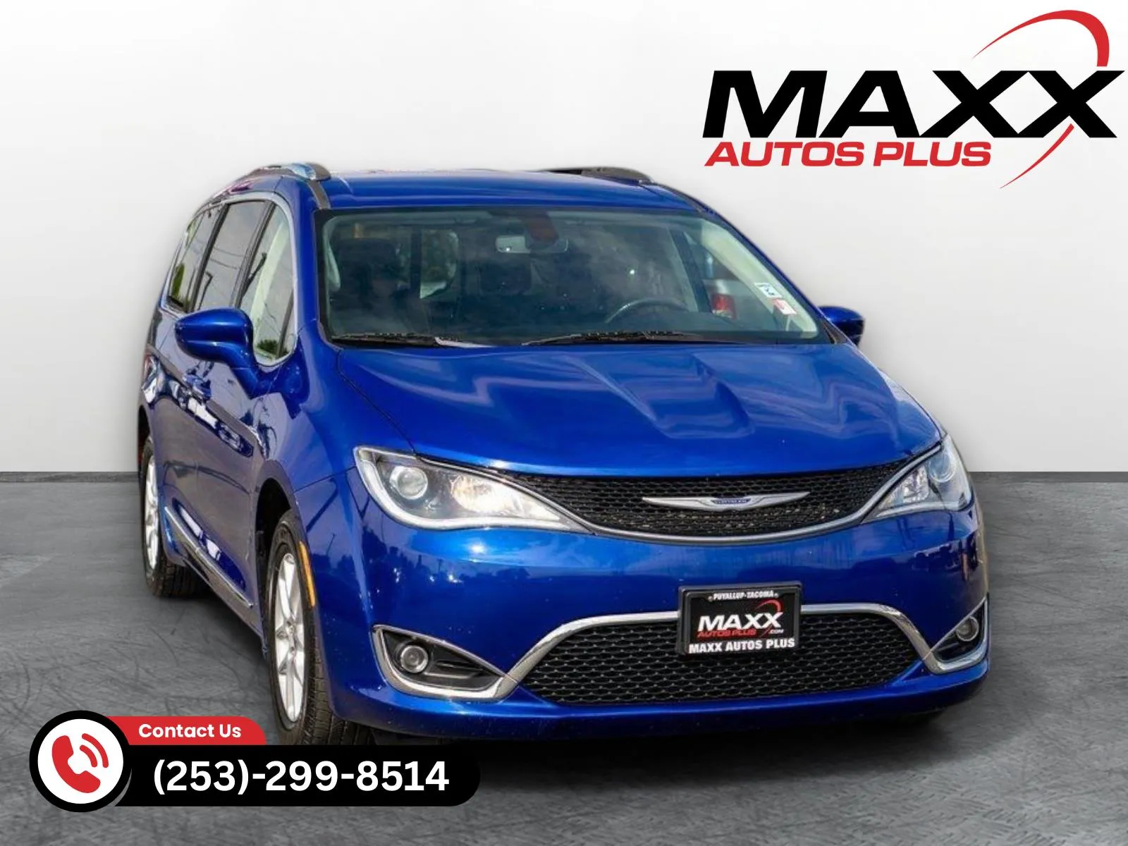 Blue 2020 Chrysler Pacifica Touring L for sale in Puyallup, WA