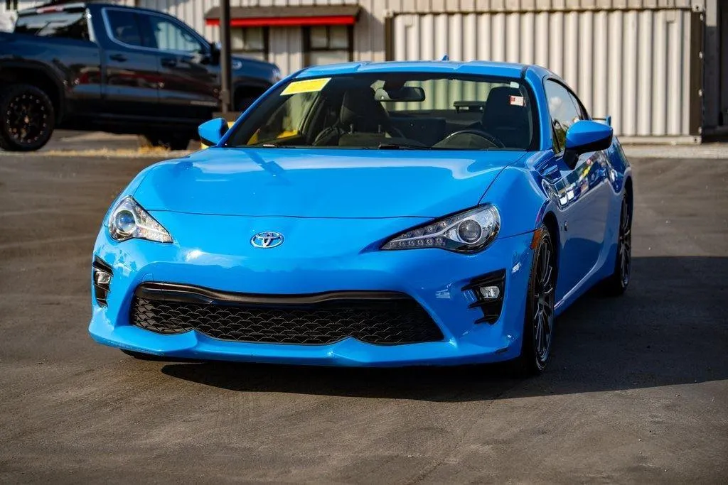 2020 Toyota GR86 GT photo 2